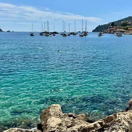 Διαμέρισμα Exceptional, Fully Renovated *